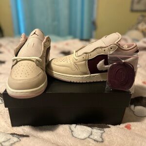 Air Jordan 1 Low Kids Sneakers
